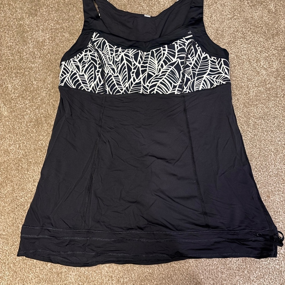 Black and White LULULEMON Women's Tank